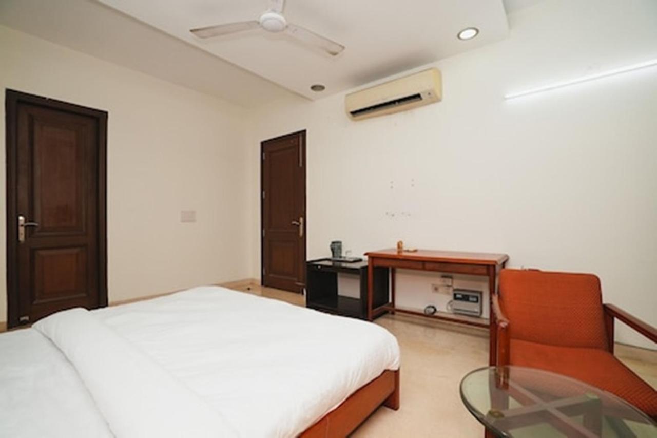 Greenleaf Apartment And Suites, Kalkaji Új-Delhi Kültér fotó