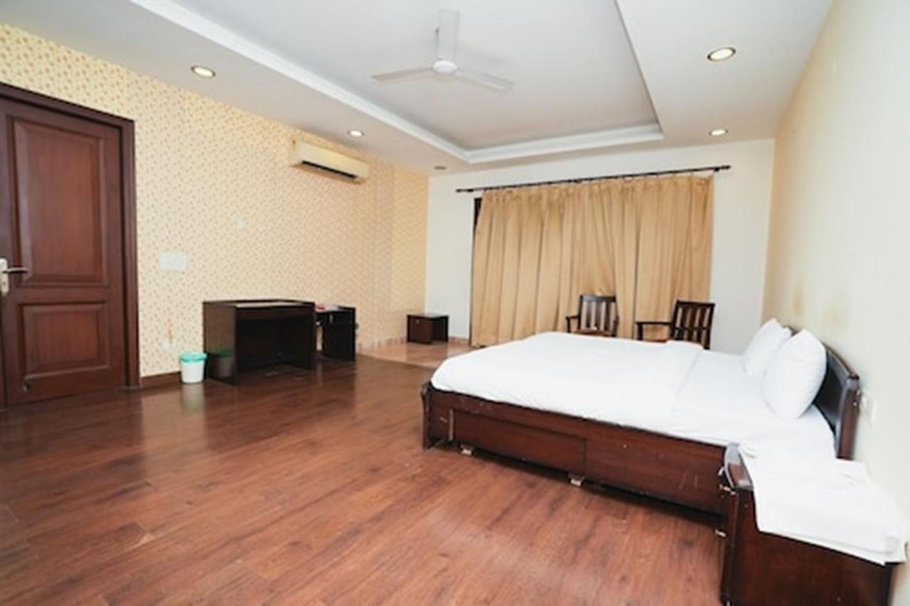 Greenleaf Apartment And Suites, Kalkaji Új-Delhi Kültér fotó
